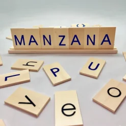 Alfabeto Montessori de madera mayúsculas y minúsculas imprenta (360) - Xangó