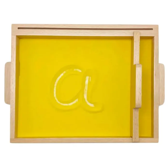 Bandeja de madera con arena y alisador - Montessori