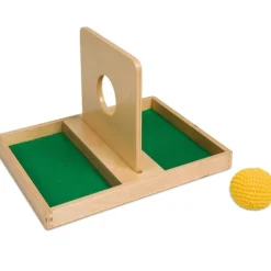 Bandeja de permanencia de madera con pelota - Montessori