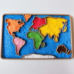 Bandeja sensorial rellenable Mapa del mundo - Sumando Momentos