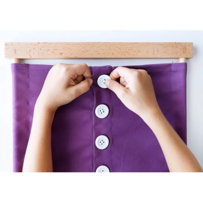 Bastidor de madera con botones grandes - Montessori