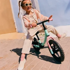Bicicleta de equilibrio sin pedales 2Way Next Off Road verde menta - Kinderkraft