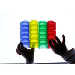 Bloques de silicona de colores translúcidos (24) - TickiT
