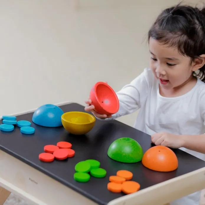 Boles de madera para clasificación de colores - PlanToys