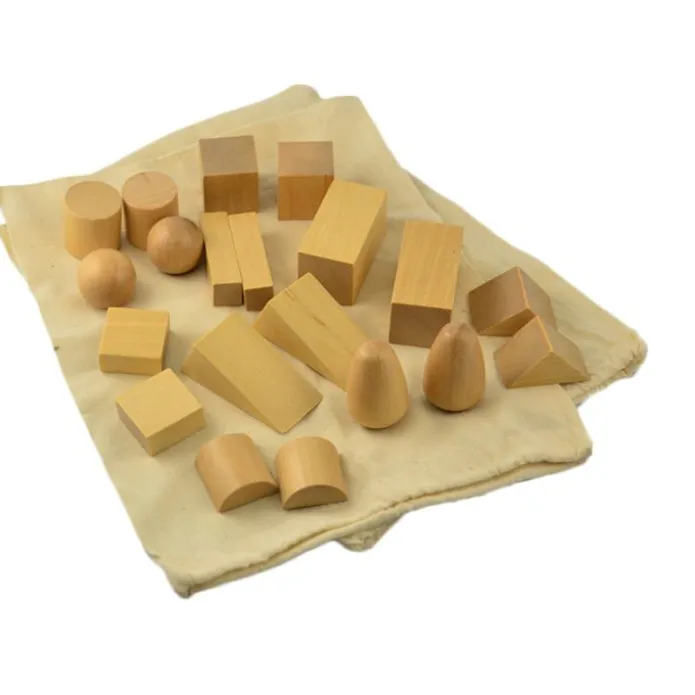 Bolsas con formas geométricas de madera - Montessori