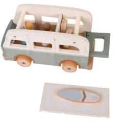 Caravana de madera con 4 muñecos - Little Dutch