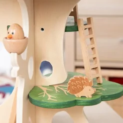 Casa del árbol de madera - TickiT