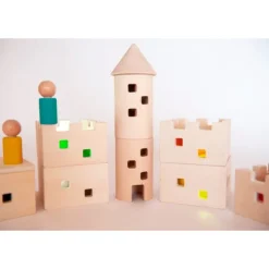 Castillo de madera con ventanas translúcidas 19 piezas - Andreu Toys