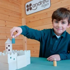 Castillo de madera con ventanas translúcidas 19 piezas - Andreu Toys