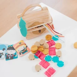 Cofre del tesoro para coser y enhebrar collares - Miniland