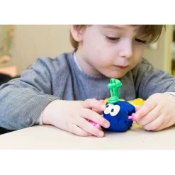Complementos para personajes de plastilina (52) - Deukaliptus