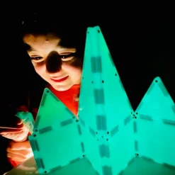 Construcción magnética Imanix Glow in the dark 16 piezas - Braintoys