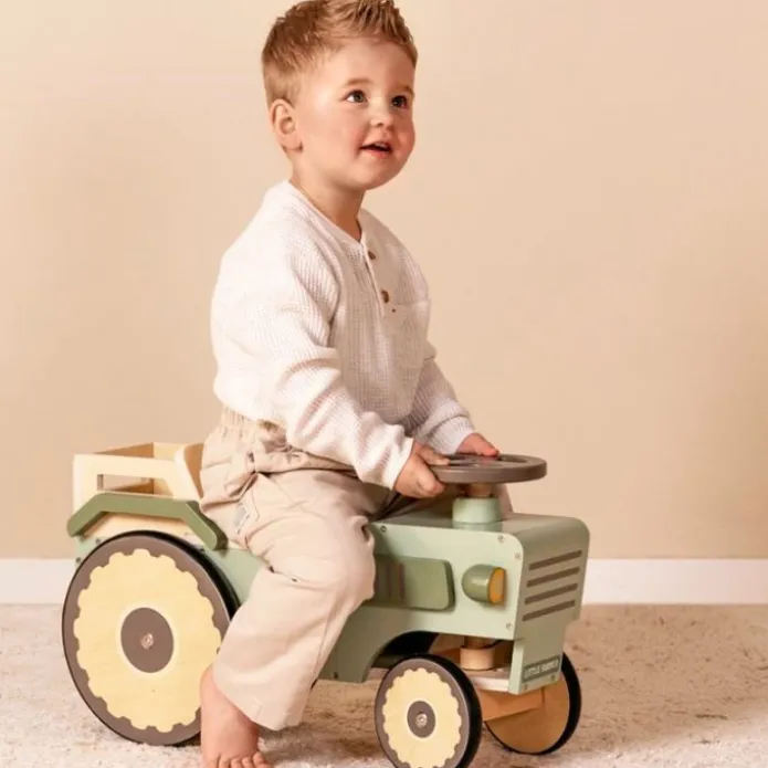 Correpasillos de madera tractor Pequeña Granja - Little Dutch
