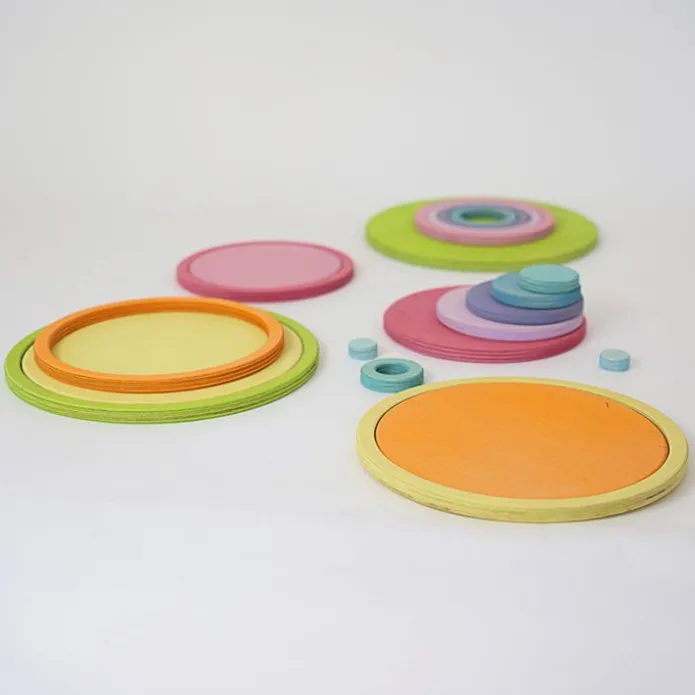 Círculos concéntricos y anillos colores pastel - Grimm's
