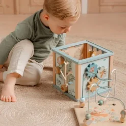 Cubo de madera con actividades Amigos del Bosque - Little Dutch