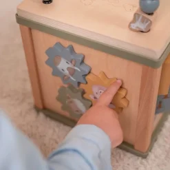 Cubo de madera con actividades Pequeña Granja - Little Dutch