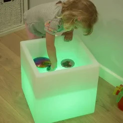 Cubo mesa de luz de LEDS para agua y arena Sensory Mood 40 x 40 cm - TickiT