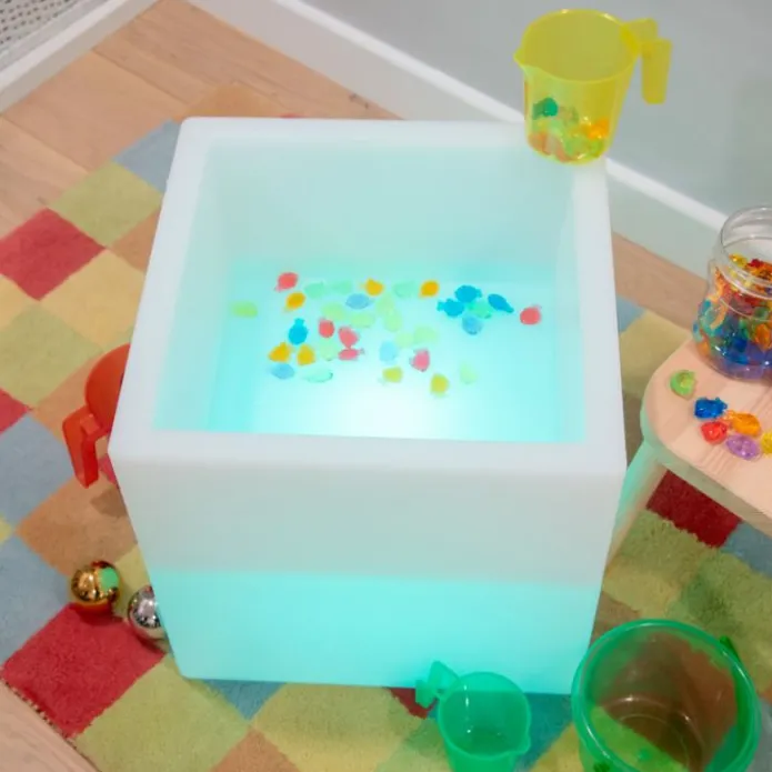 Cubo mesa de luz de LEDS para agua y arena Sensory Mood 40 x 40 cm - TickiT