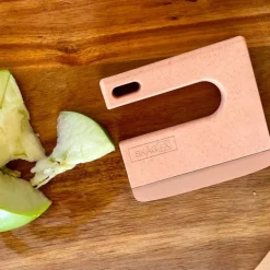 Cuchillo de autonomía de acero inoxidable rosa tierra Klyv - SKÅGFÄ