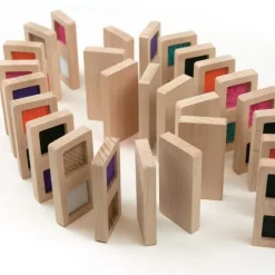 Dominó sensorial de madera con texturas - Andreu Toys