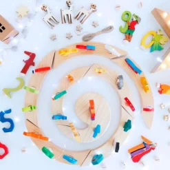 Espiral de madera para cumpleaños y adviento - Grimm's
