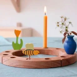 Figura abeja de madera para calendario anual y espiral de celebración - Grimm's