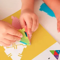 Formas geométricas de colores translúcidos para construir volúmenes (56) - Miniland