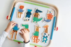 Imanes de madera Animales locos 24 piezas - Djeco