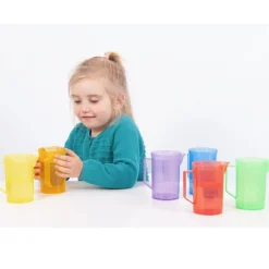 Jarras de plástico de colores con medidas 300 ml (6) - TickiT