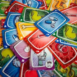 Juego de cartas de estrategia Virus! - Tranjis Games