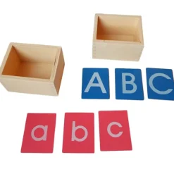Letras de lija alfabeto minúsculas y mayúsculas imprenta pequeñas - Montessori