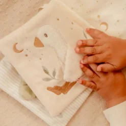 Libro de tela Newborn Naturals - Little Dutch
