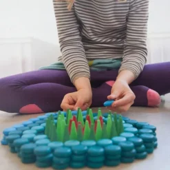 Mandala monedas con 36 monedas pequeñas de madera colores azules - Grapat