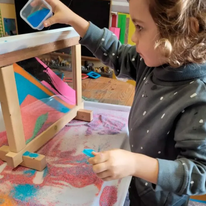 Marco creativo de madera con arena - JonEly