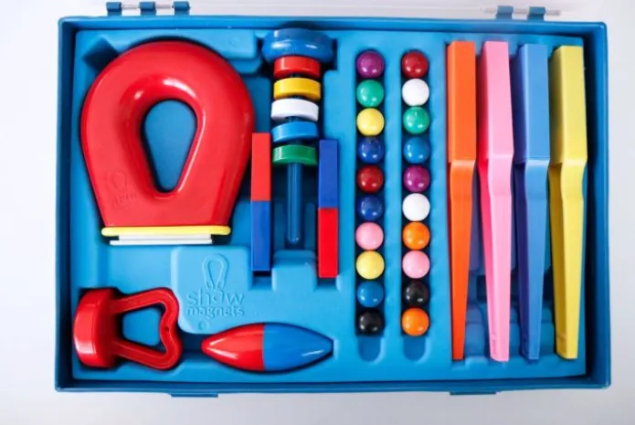 Mi primer kit magnético - Commotion Distribution