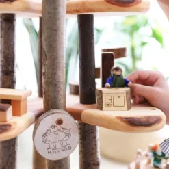Mobiliario de madera para casita del bosque (10) - Magic Wood