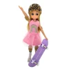 Muñeca patinadora con monopatín Skate - Lottie y Finn