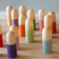 Muñecos Brotes de madera colores arcoíris y pastel (18) - Grapat