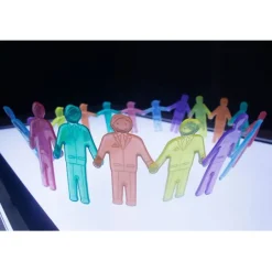 Muñecos familia de silicona de colores (36) - TickiT