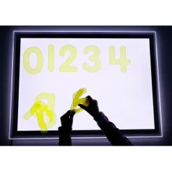 Números de silicona amarillo translúcido (10) - TickiT