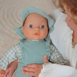 Peto con camisa y gorrito para muñecas Lily y Noa - Little Dutch