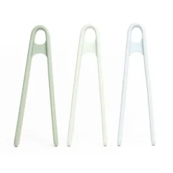 Pinzas de silicona verde y azul para bandeja Play Tray (3) - Inspire My Play