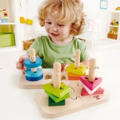 Puzle apilable de madera con clavijas - Hape