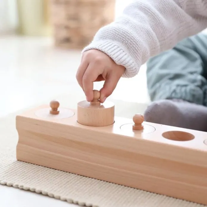 Set 40 cilindros con botón Premium madera de haya - Montessori