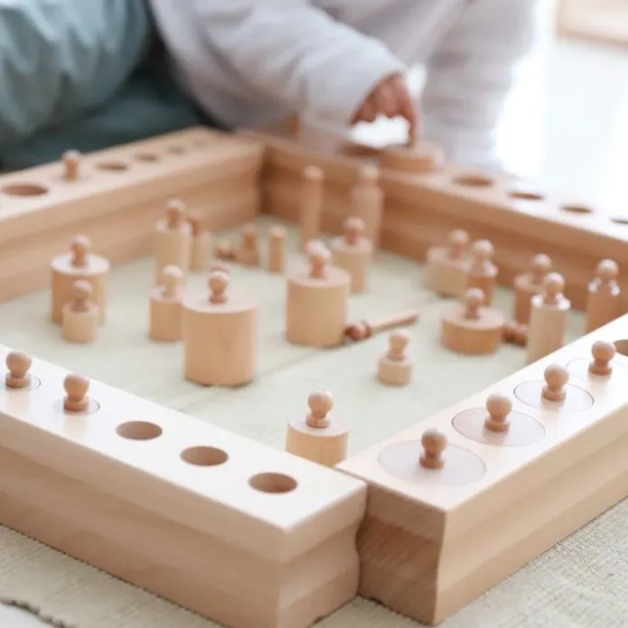 Set 40 cilindros con botón Premium madera de haya - Montessori