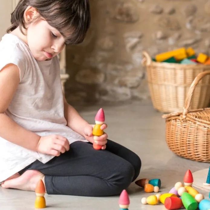 Set de muñecos Nins® Tomten y formas de madera - Grapat