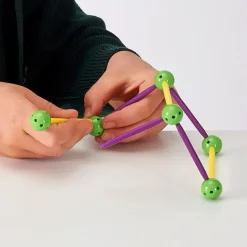 Set para construir formas geométricas con 144 piezas - EDX Education