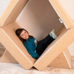Sofá modular de espuma Teddy Beige para motricidad, juego libre y construcción - Hakuna Matte