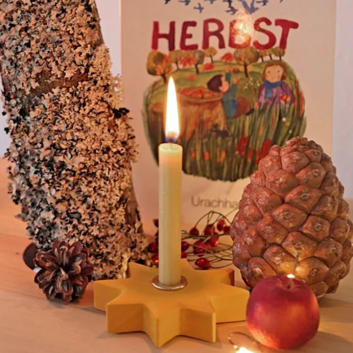 Soporte de madera estrella para figuras y velas - Grimm's