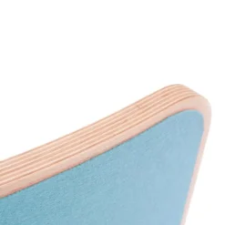 Tabla curva de madera de haya lacada transparente con fieltro azul Original - Wobbel
